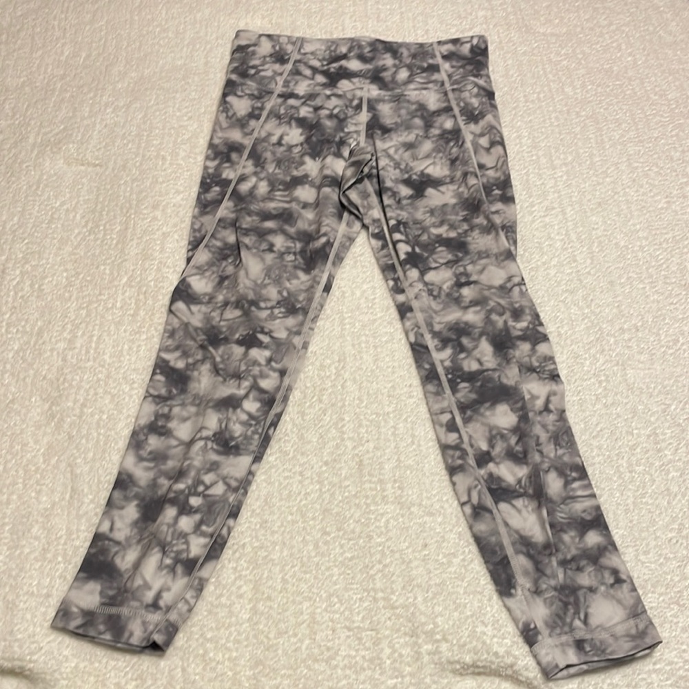 Athleta tie dye leggings